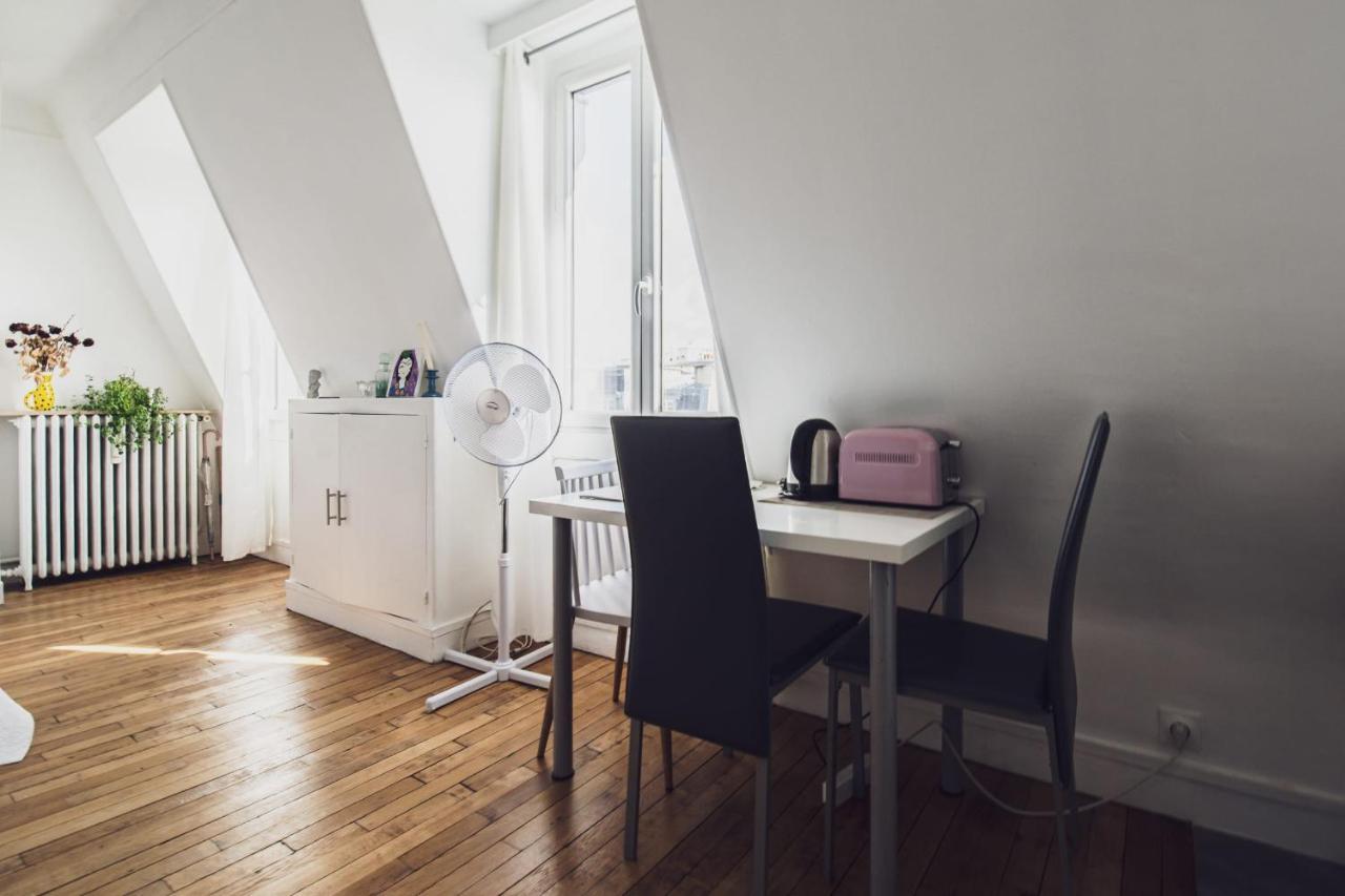 Superb Bright Studio Next To The Seine Appartamento Parigi Esterno foto